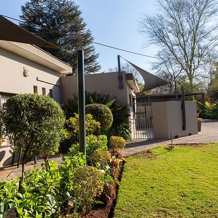 Glen Maine Guest House Pretoria-Noord エクステリア 写真