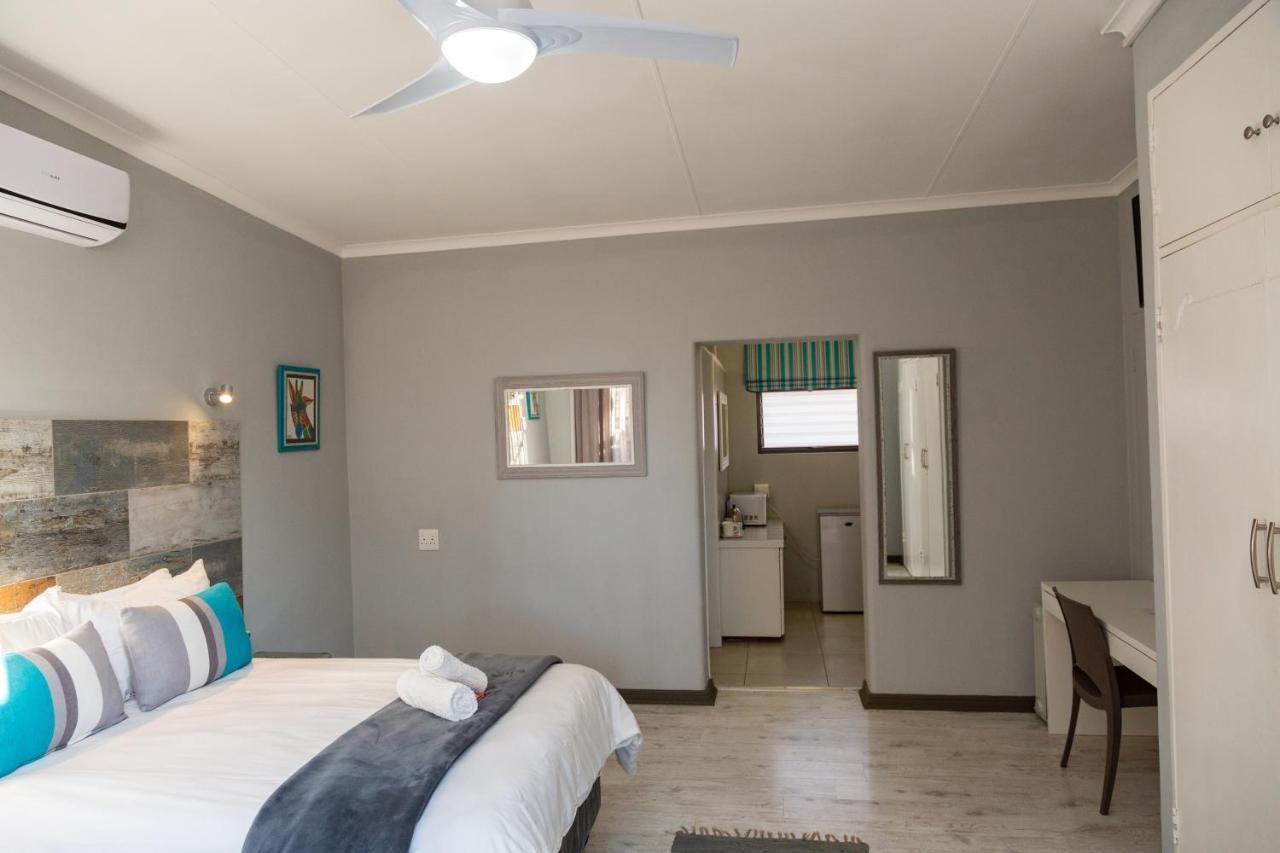 Glen Maine Guest House Pretoria-Noord エクステリア 写真