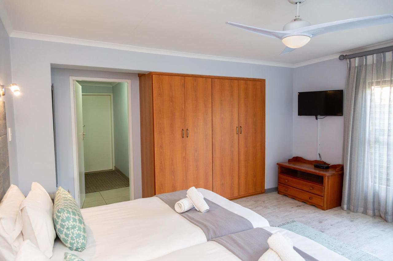 Glen Maine Guest House Pretoria-Noord エクステリア 写真