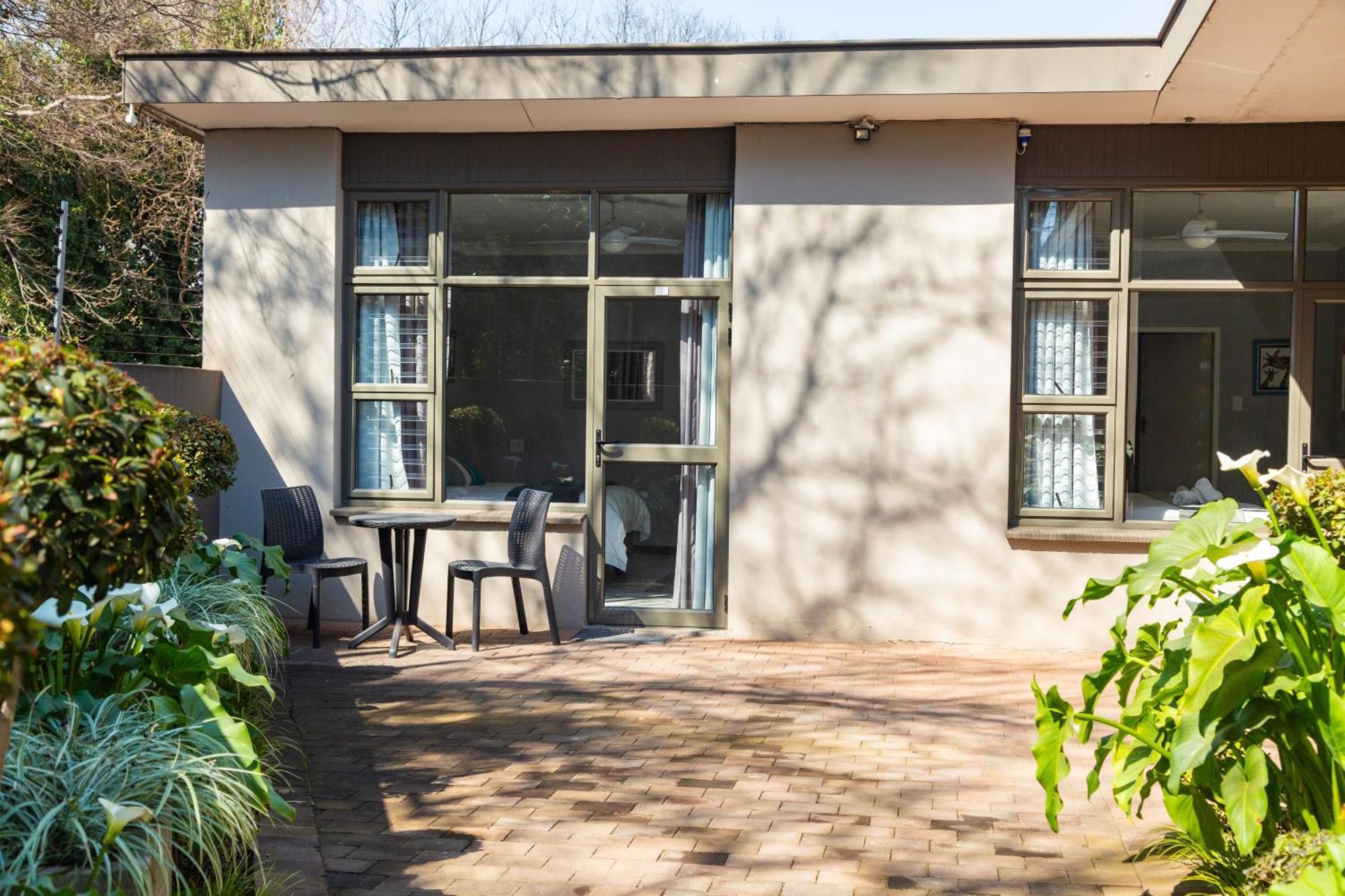 Glen Maine Guest House Pretoria-Noord エクステリア 写真